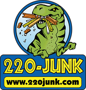220 Junk's Logo