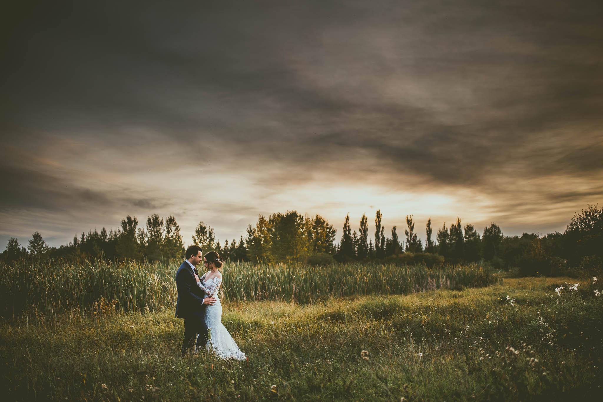 29 Best Edmonton Wedding Photographers 2021