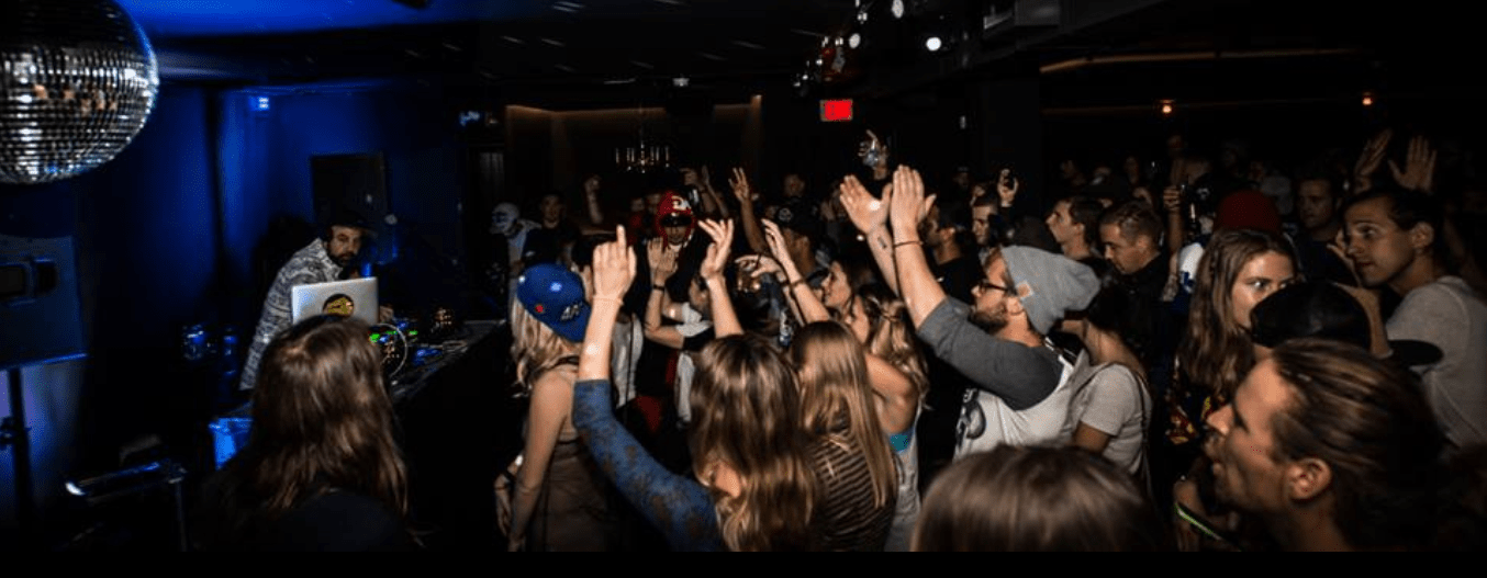 99ten Club