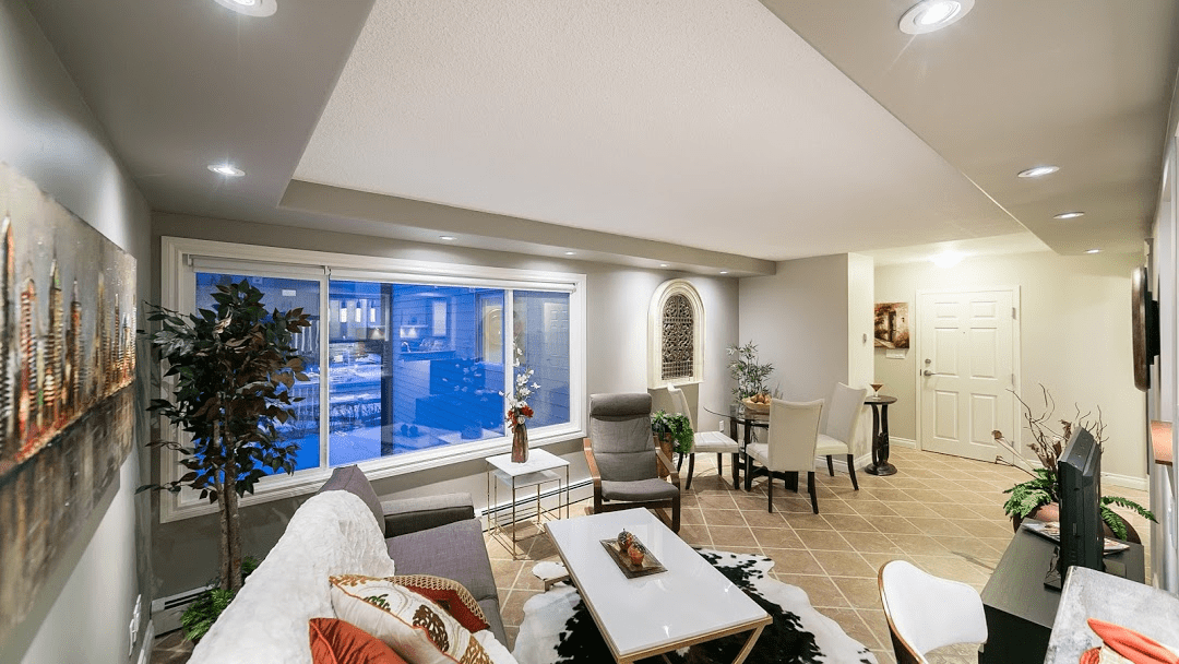Mckinnon Pointe Furnished Short Term Rentals' Room