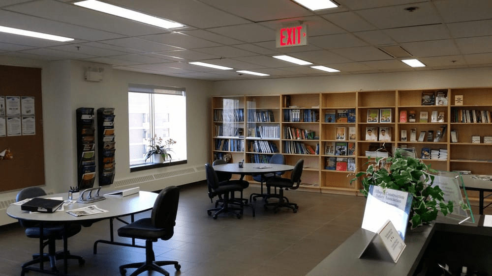 Bredin Centre For Learning's Logo