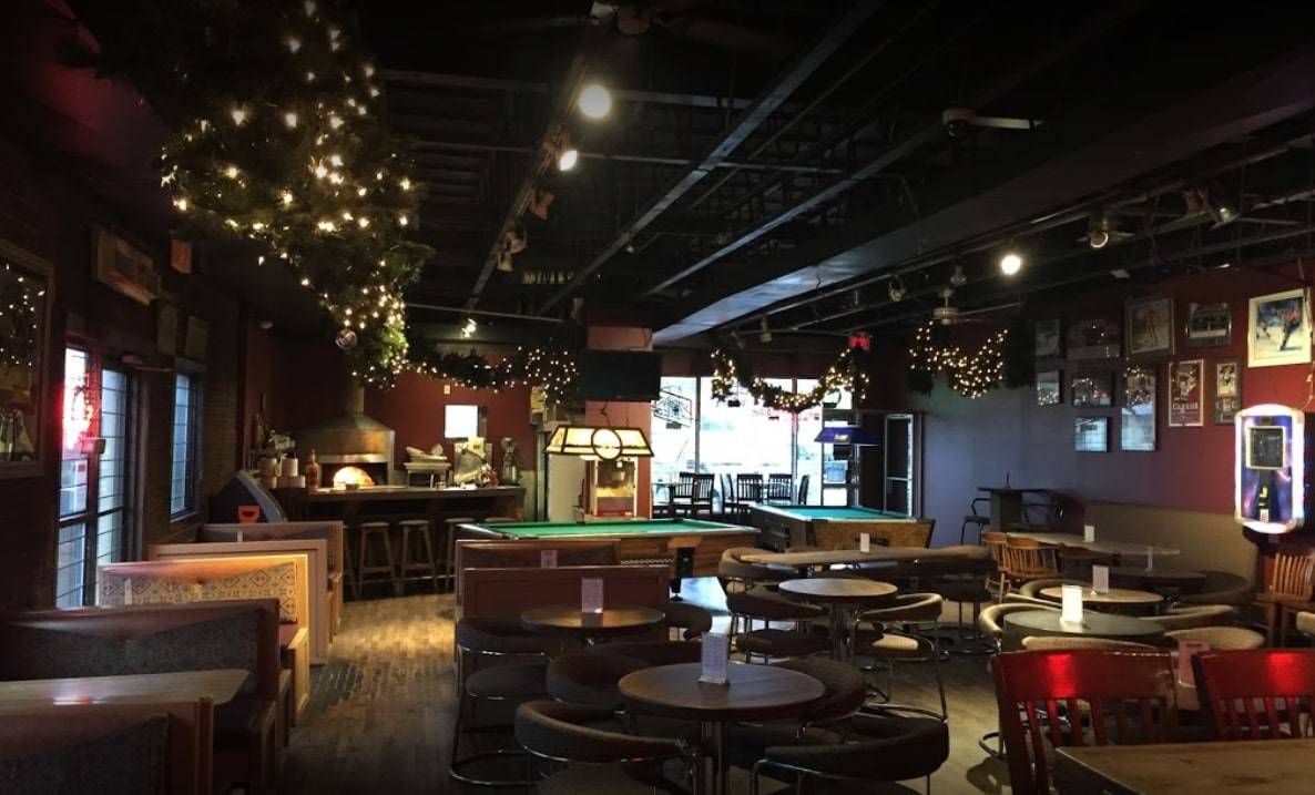 Uncle Glenn's Eatery & Sports Pub
