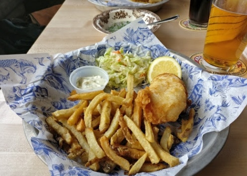 Grandin Fish 'N' Chips' Dish