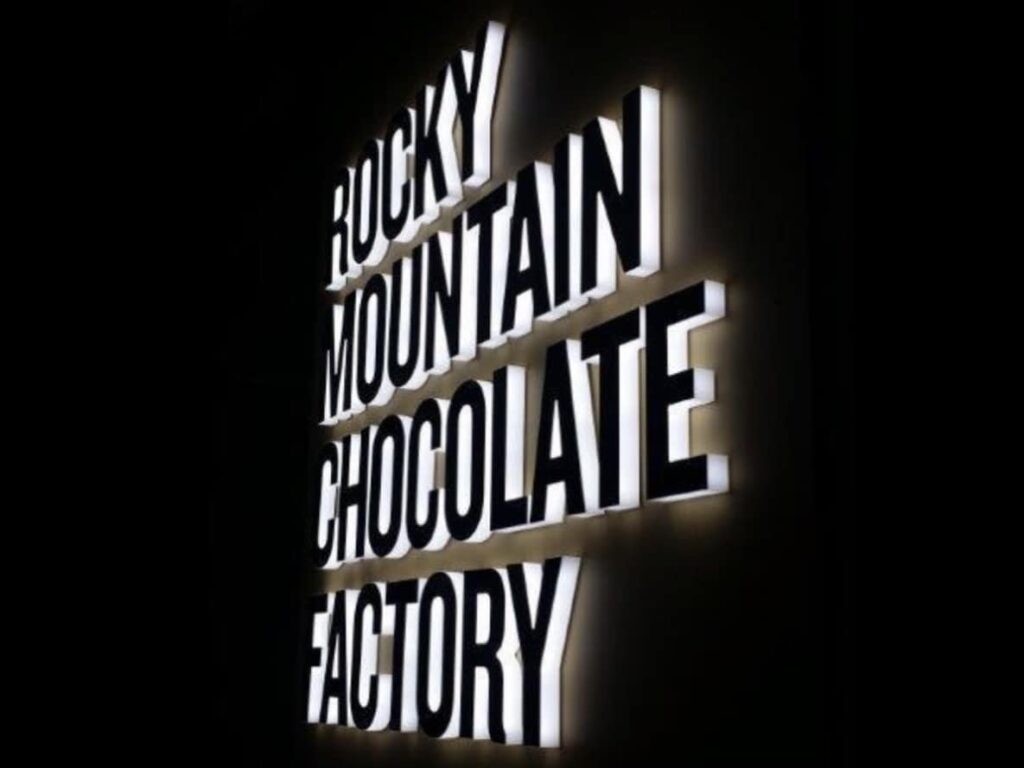 National Neon Signs' Neon Sign