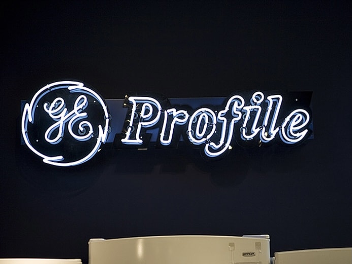 Landale Signs' Neon Sign